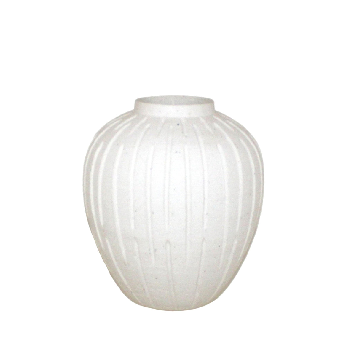CM131 Ceramic Vase 9" x 9" x 10.5"