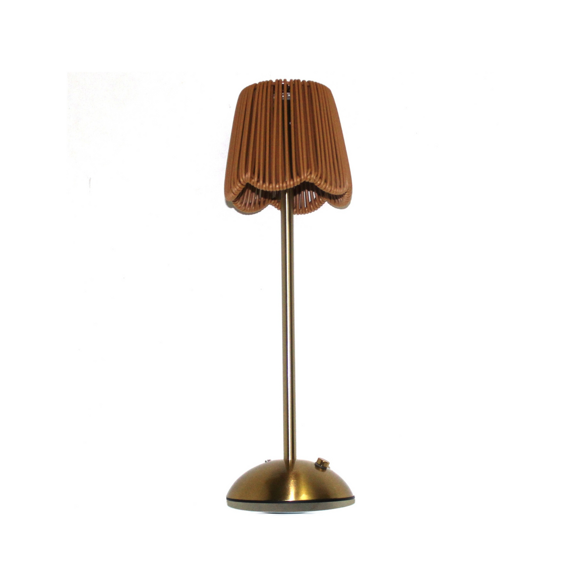 LED103 LED USB Lamp - Scalloped Rattan Shade - Natural 4.5" x 14.5"