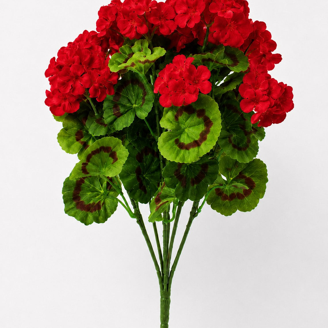 22001BH Poylester Geranium Bush 19" PK 6