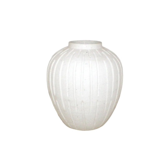 CM131 Ceramic Vase 9" x 9" x 10.5"