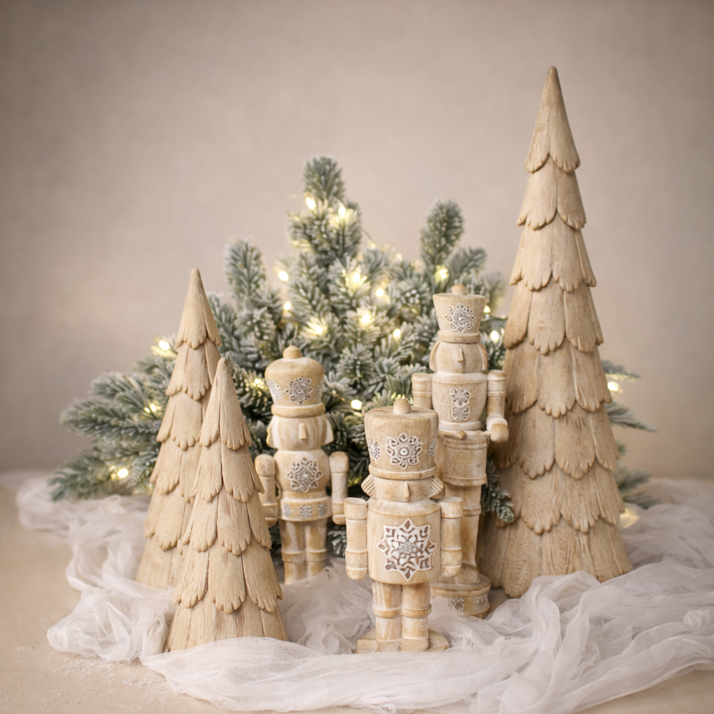 PR123 Polyresin Nutcrackers 3.25" x 3.25" x 11", 3.25" x 2.75" x 9.5", 3.5" x  3" x 8.5", Set of 3 PK2