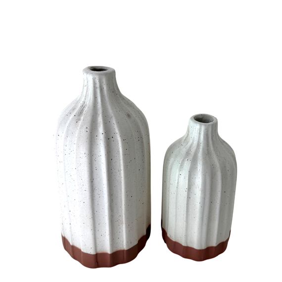 CM3233 Ceramic Vase (Set of 2) - White/Natural 4.5" x 4.5" x 8.75" & 5.5" x 5.5" x 11.75"" PK 2