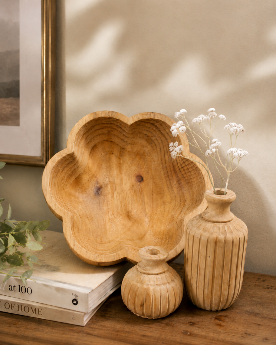 CH109 Wood Vase 3.75" x 3.75" x 4.25" PK 8