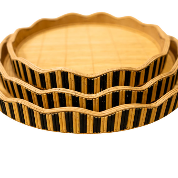 T118 Scalloped Round Wood Tray (Set of 3) 12" x 12" x 1.25", 14" x 14" x 1.25", 16" x 16" x 1.25"PK 1