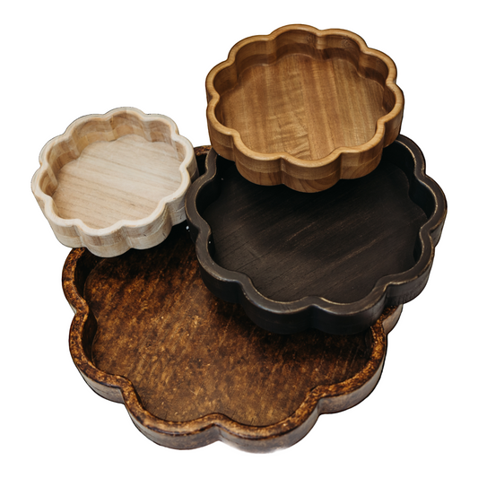 T123 Wooden Scalloped Trays - (Set of 4) 15.75" x 15" x 1.75", 11.75" x 11.5" x 1.75", 9.5" x 9" x 1.75" & 7.75" x 7.5" x 1.75" PK 2