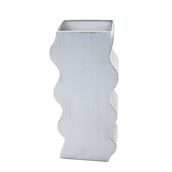 CM146 Wavy Metal Vase 4.5" x 3.25" x 11.75" PK 4